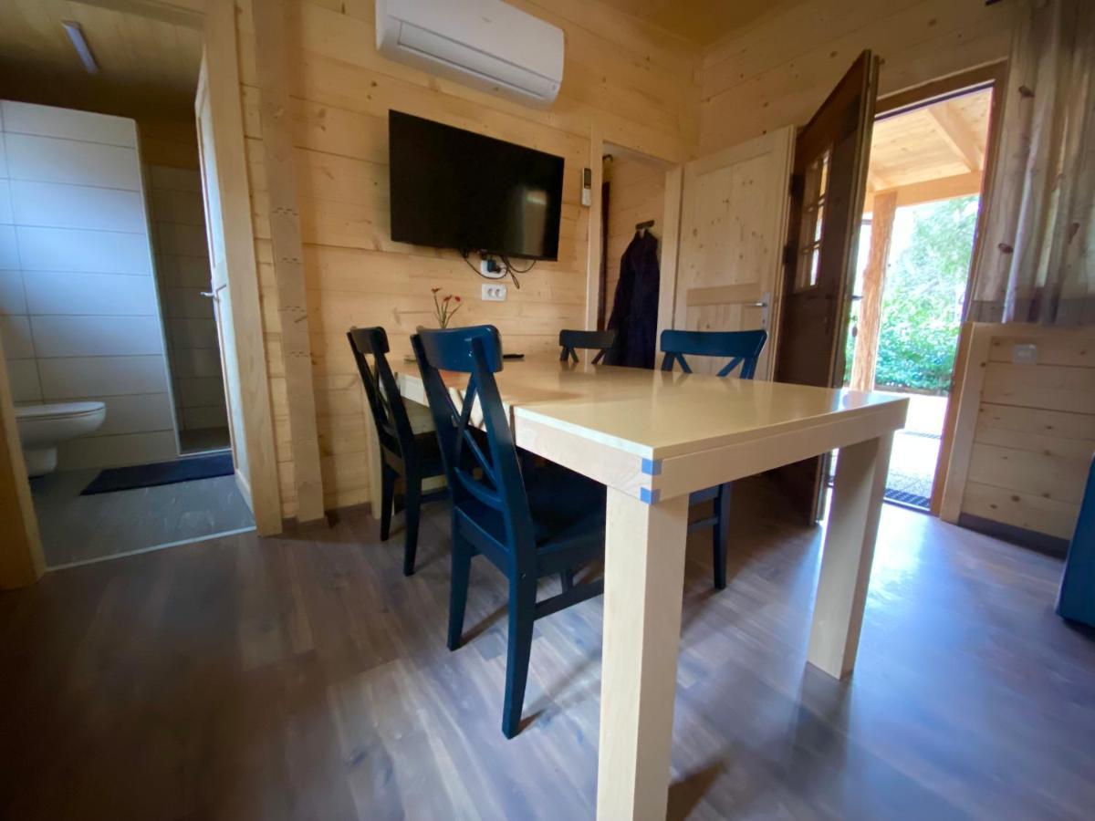 Wooden Lodge With Jacuzzi Recica ob Savinji ภายนอก รูปภาพ